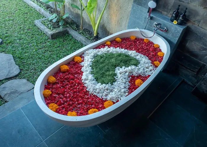 Kubu Tama *